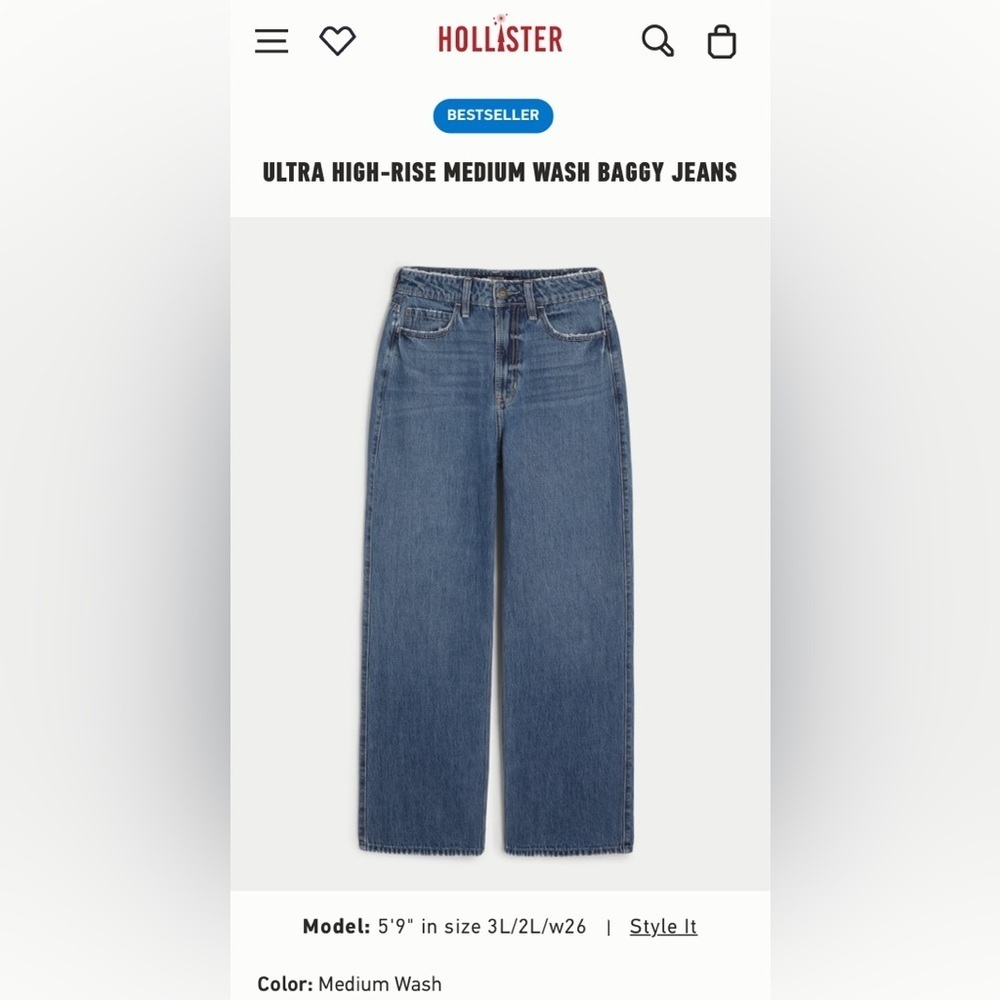 HOLLISTER ULTRA HIGH-RISE MEDIUM WASH BAGGY JEANS